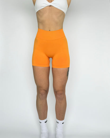 ELEVATE SHORTS - TANGERINE