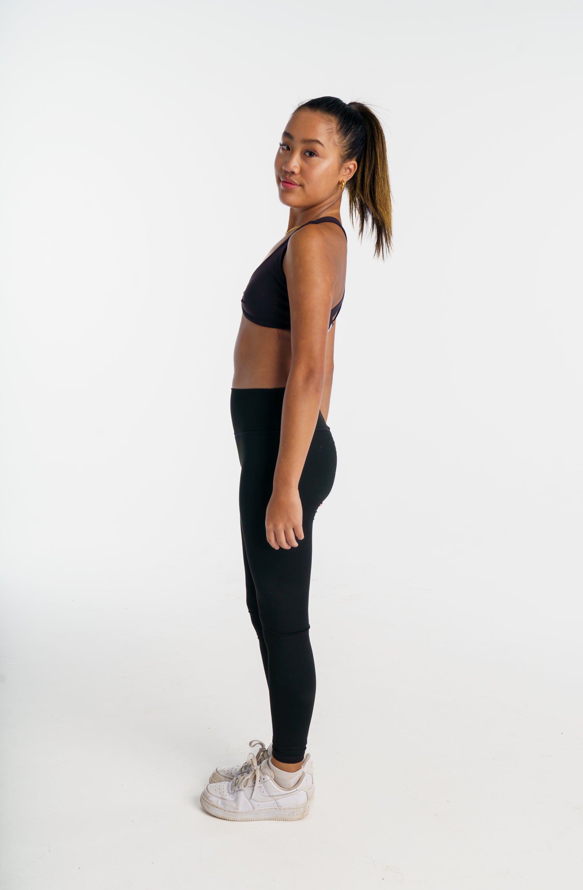 Yoga leggings - Black - Gina Tricot